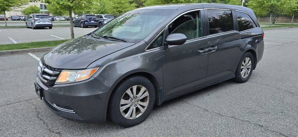 2016 Honda Odyssey EX Passenger Van Automatic — photo 5