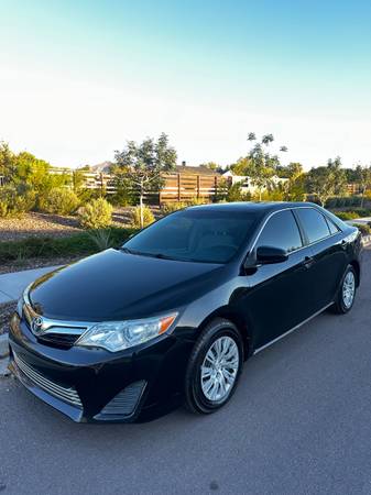 2014 Toyota Camry LE 4dr Sedan Automatic — photo 1