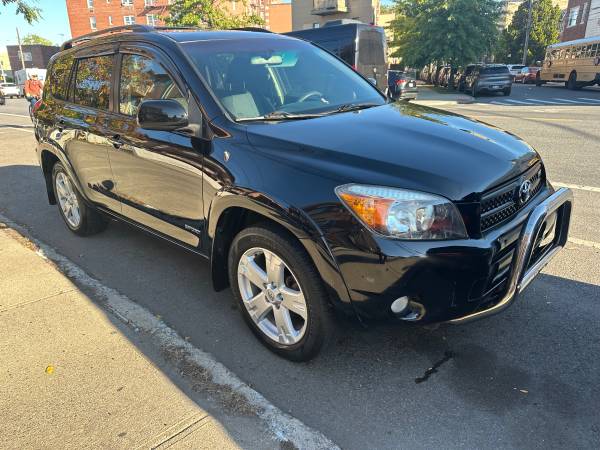 2007 Toyota Rav4 Base 4x4 Automatic — photo 1