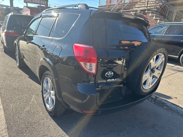 2007 Toyota Rav4 Base 4x4 Automatic — photo 3