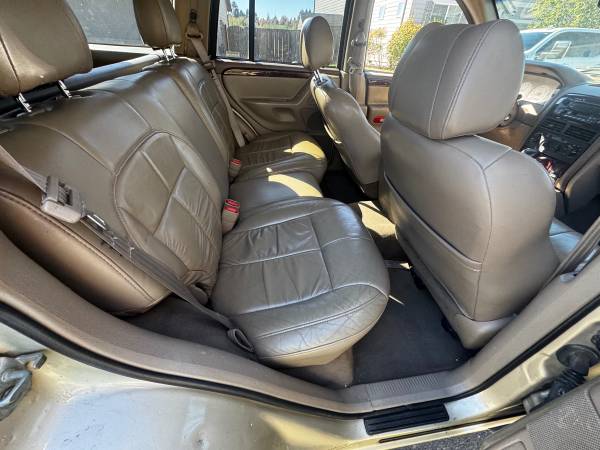2002 Jeep Grand Cherokee Limited 4dr 4x2 Automatic — photo 8