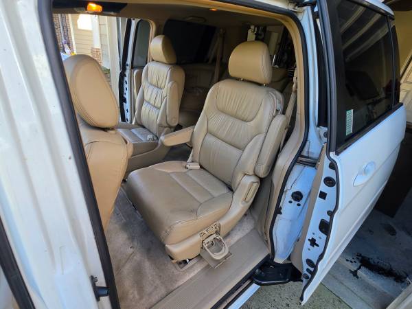 2005 Honda Odessey Touring — photo 9