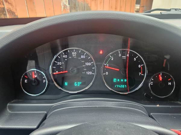 2012 Jeep Liberty Sport 4dr 4x2 Automatic — photo 5
