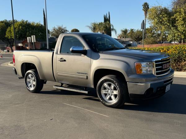 2013 GMC Sierra 1500 SLE 4x2 Regular Cab 8 ft. box 133 in. WB Automatic — photo 1