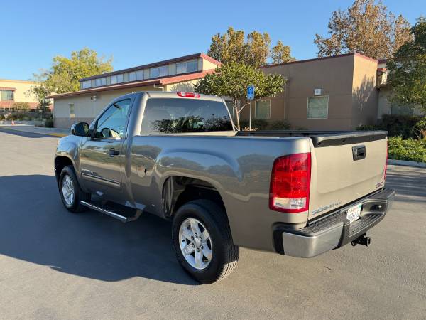2013 GMC Sierra 1500 SLE 4x2 Regular Cab 8 ft. box 133 in. WB Automatic — photo 5