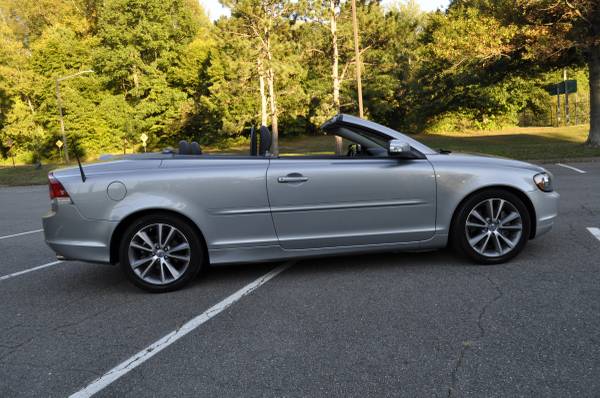 2010 Volvo C70 T5 — photo 3