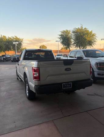 2019 Ford F-150 XL — photo 4