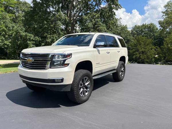 2015 Chevrolet Tahoe LTZ 4x2 Automatic — photo 5