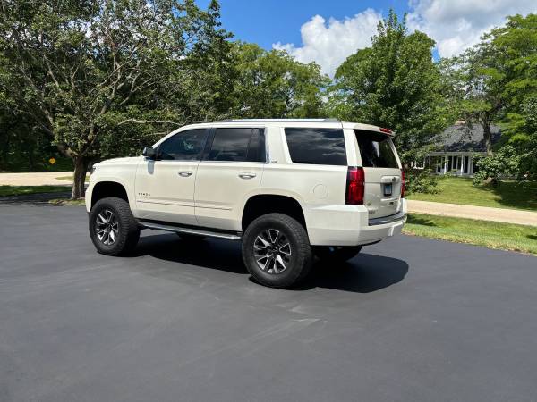 2015 Chevrolet Tahoe LTZ 4x2 Automatic — photo 7