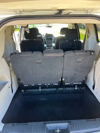 2017 Dodge Grand Caravan GT Front-wheel Drive Passenger Van Automatic — photo 12