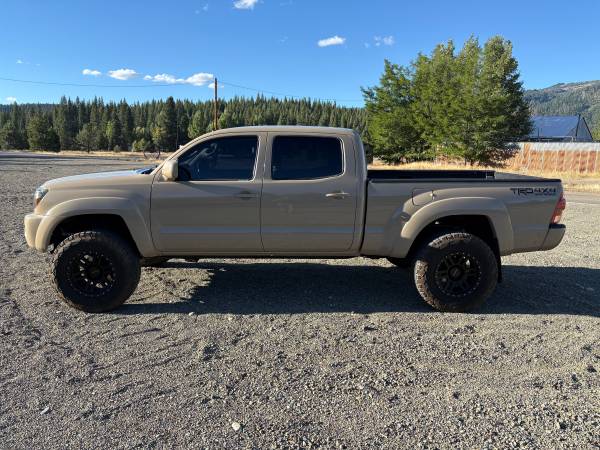 2005 Toyota Tacoma Base V6 — photo 6