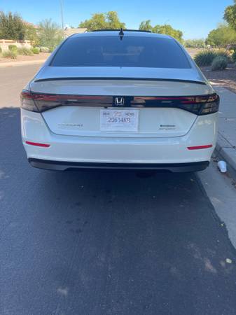 2025 Honda Accord Hybrid Sport-L Sedan Front Wheel Drive CVT — photo 10