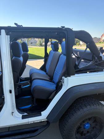 2007 Jeep Wrangler Unlimited X — photo 12