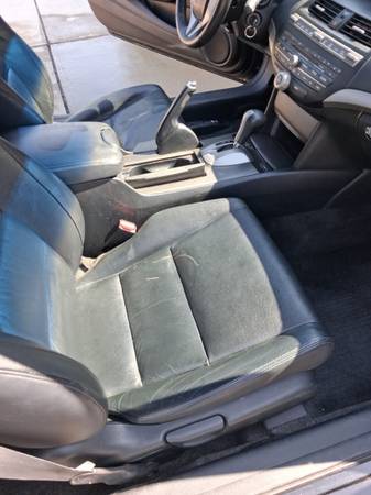 2011 Honda Accord 3.5 EX-L 2dr Coupe Automatic — photo 8