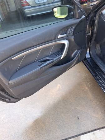 2011 Honda Accord 3.5 EX-L 2dr Coupe Automatic — photo 10