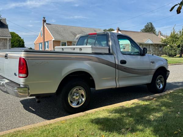 1999 Ford F 150 XL 4x4 Super Cab Styleside 157.4 in. WB Manual — photo 3