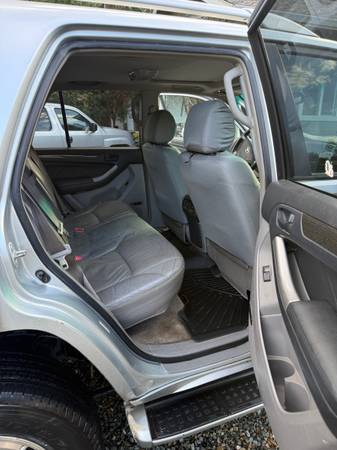 2004 Toyota 4runner SR5 V8 4x2 Automatic — photo 6