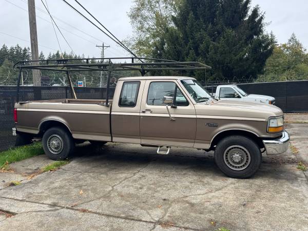 1992 Ford F 250 Base 2dr Standard Cab LB — photo 1
