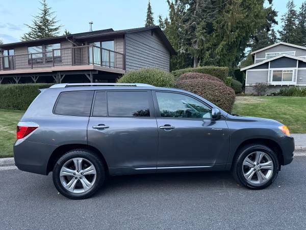 2009 Toyota Highlander Limited 4dr Front-wheel Drive Automatic — photo 10