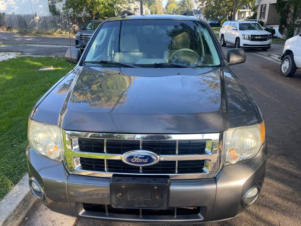 2011 Ford Escape XLT 4dr Front-wheel Drive Automatic — photo 9