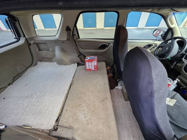 2003 Ford Escape XLT 4x4 Automatic — photo 9