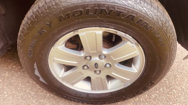 2007 Ford Explorer XLT 4dr 4x4 Automatic — photo 7