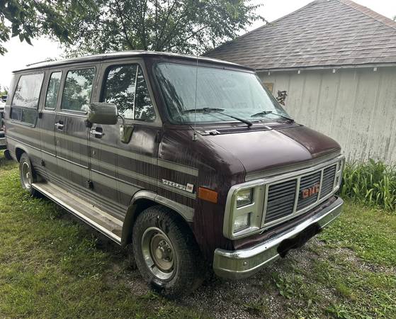 1987 GMC Vandura G15 3dr 00 Cargo Van — photo 3