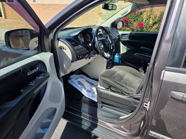 2015 Dodge Grand Caravan SE Front-wheel Drive Passenger Van Automatic — photo 8