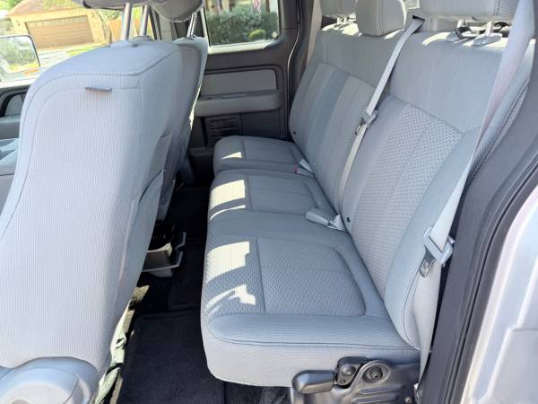 2014 Ford F-150 Platinum — photo 12
