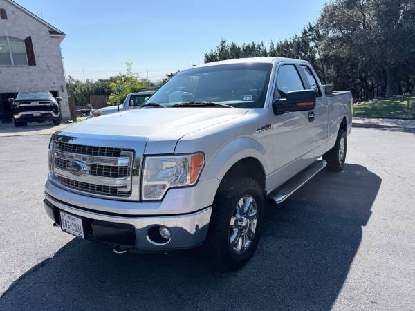2014 Ford F-150 Platinum — photo 1