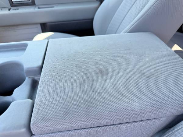 2014 Ford F-150 Platinum — photo 11