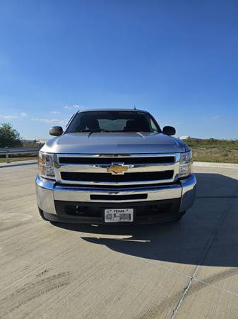 2011 Chevrolet Silverado 1500 LT — photo 4