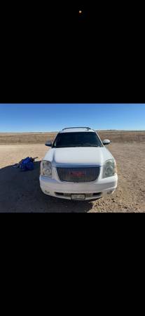 2012 GMC Yukon SLT 4x2 Automatic — photo 4