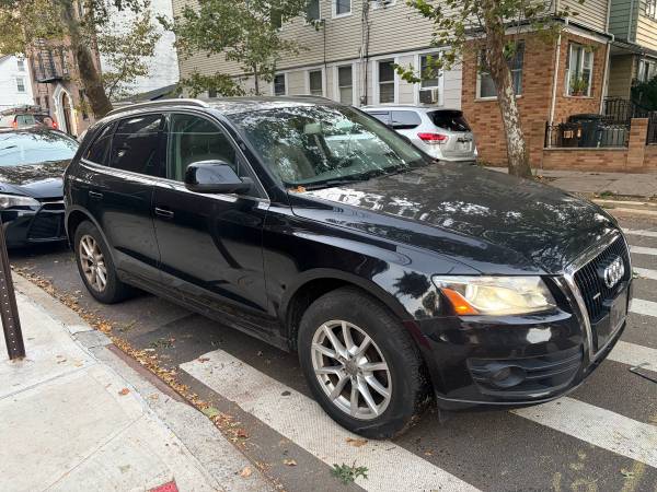 2010 Audi Q5 — photo 2