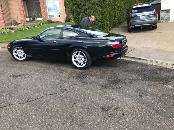 2001 Jaguar XK8 Base — photo 1