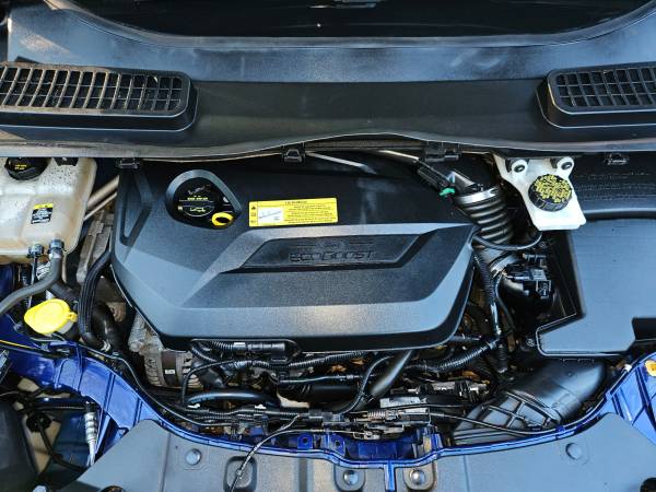 2014 Ford Escape SE 4dr 4x4 Automatic — photo 9