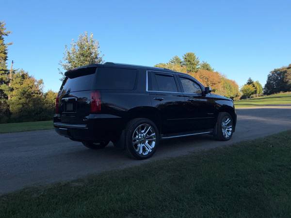 2017 Chevrolet Tahoe Premier 4x4 Automatic — photo 2