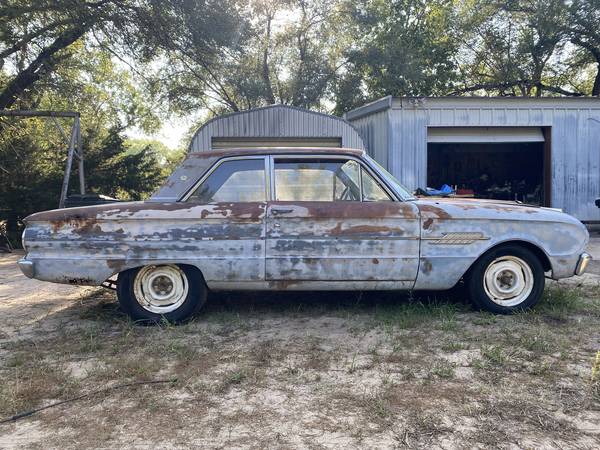 1962 Ford Falcon Futura — photo 4