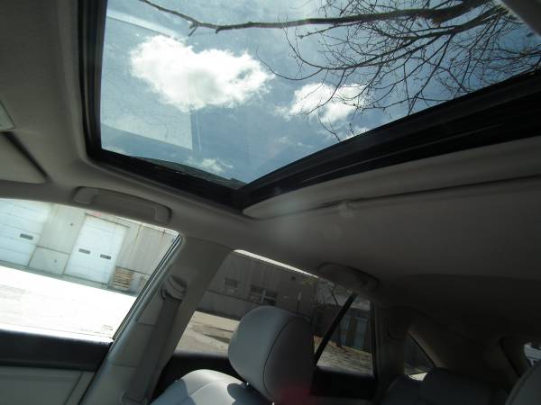 2006 Lexus RX 330 Base All-wheel Drive Automatic — photo 9