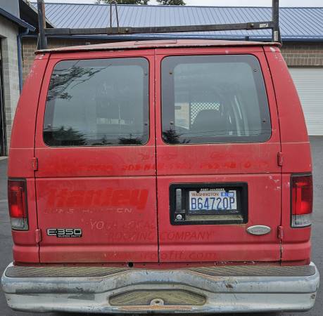 2003 Ford E 350 Super Duty XL Wagon Automatic — photo 3