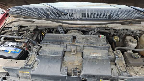 2003 Ford E 350 Super Duty XL Wagon Automatic — photo 11