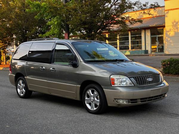 2004 Ford Freestar S 4dr Wagon Automatic — photo 1