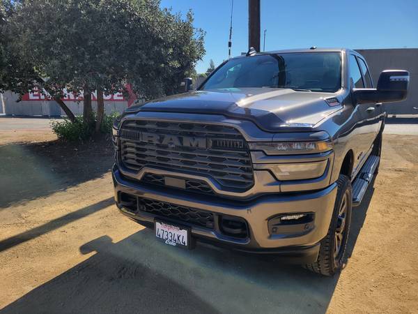 2025 RAM 2500 Big Horn — photo 2