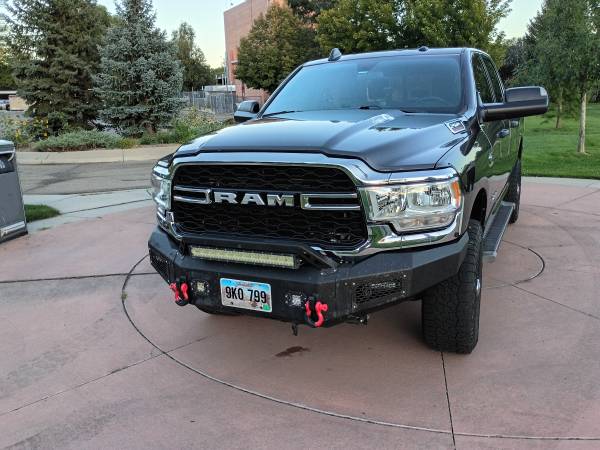 2022 RAM 2500 Laramie 4x2 Crew Cab 8 ft. box 169 in. WB Automatic — photo 2