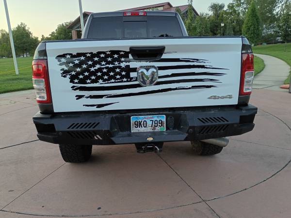 2022 RAM 2500 Laramie 4x2 Crew Cab 8 ft. box 169 in. WB Automatic — photo 4