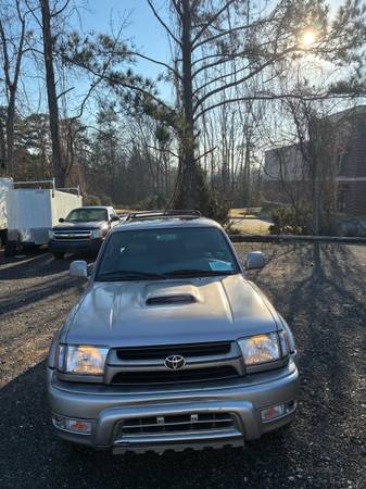 2002 Toyota 4runner SR5 V6 4dr 4x2 Automatic — photo 1