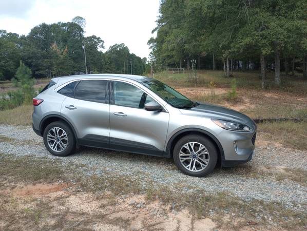 2022 Ford Escape SEL — photo 1