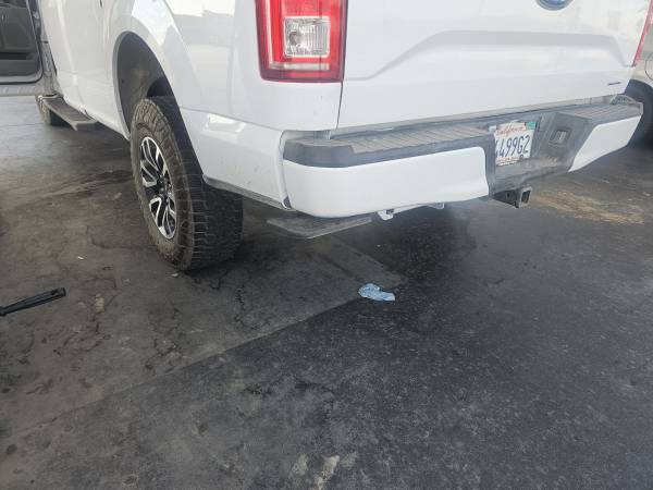2016 Ford F-150 Platinum — photo 5