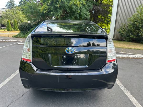 2010 Toyota Prius I — photo 4