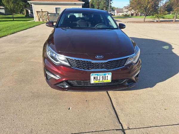 2019 KIA Optima S 4dr Sedan Automatic — photo 3